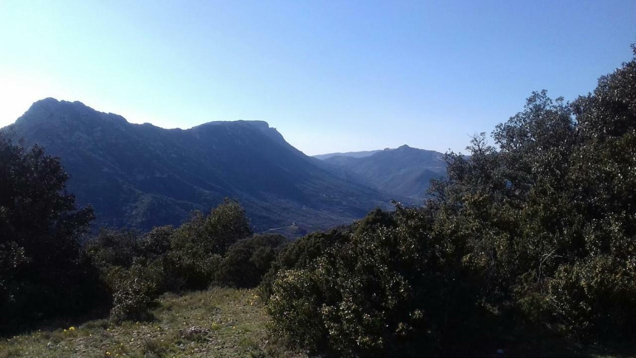 Le gite de Cristal proche Bugarach Granes Esterno foto